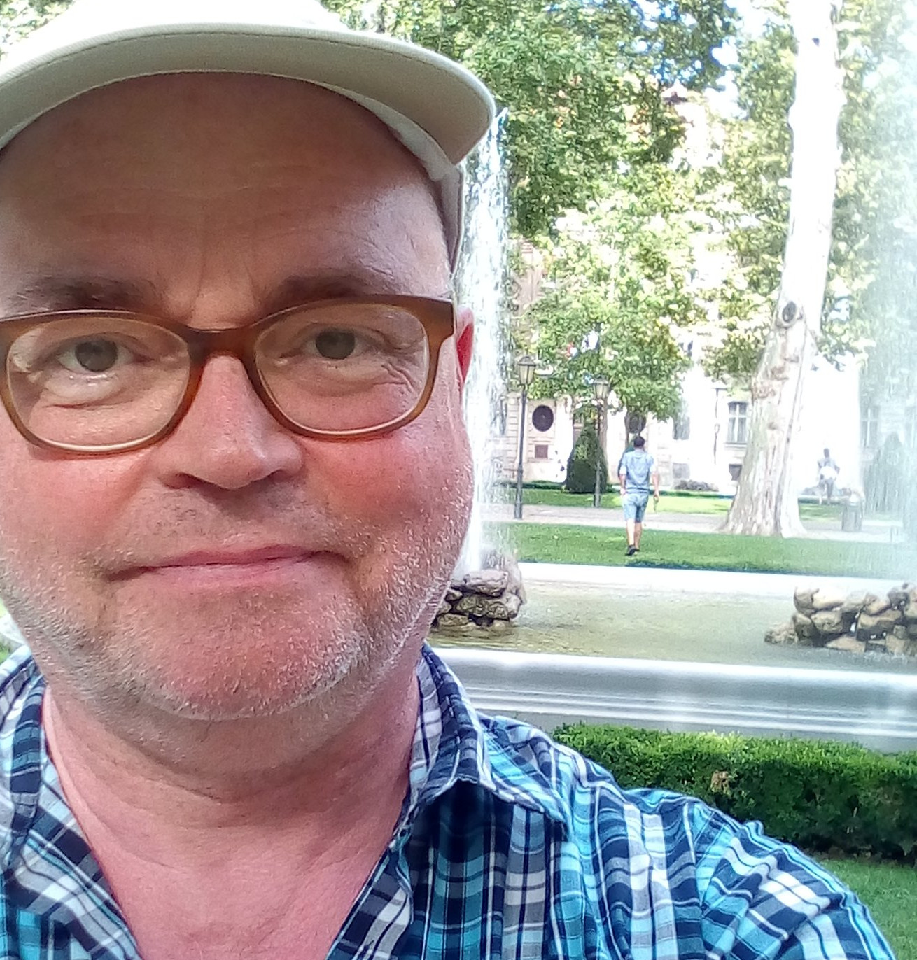helgi bardason bonn tour guide
