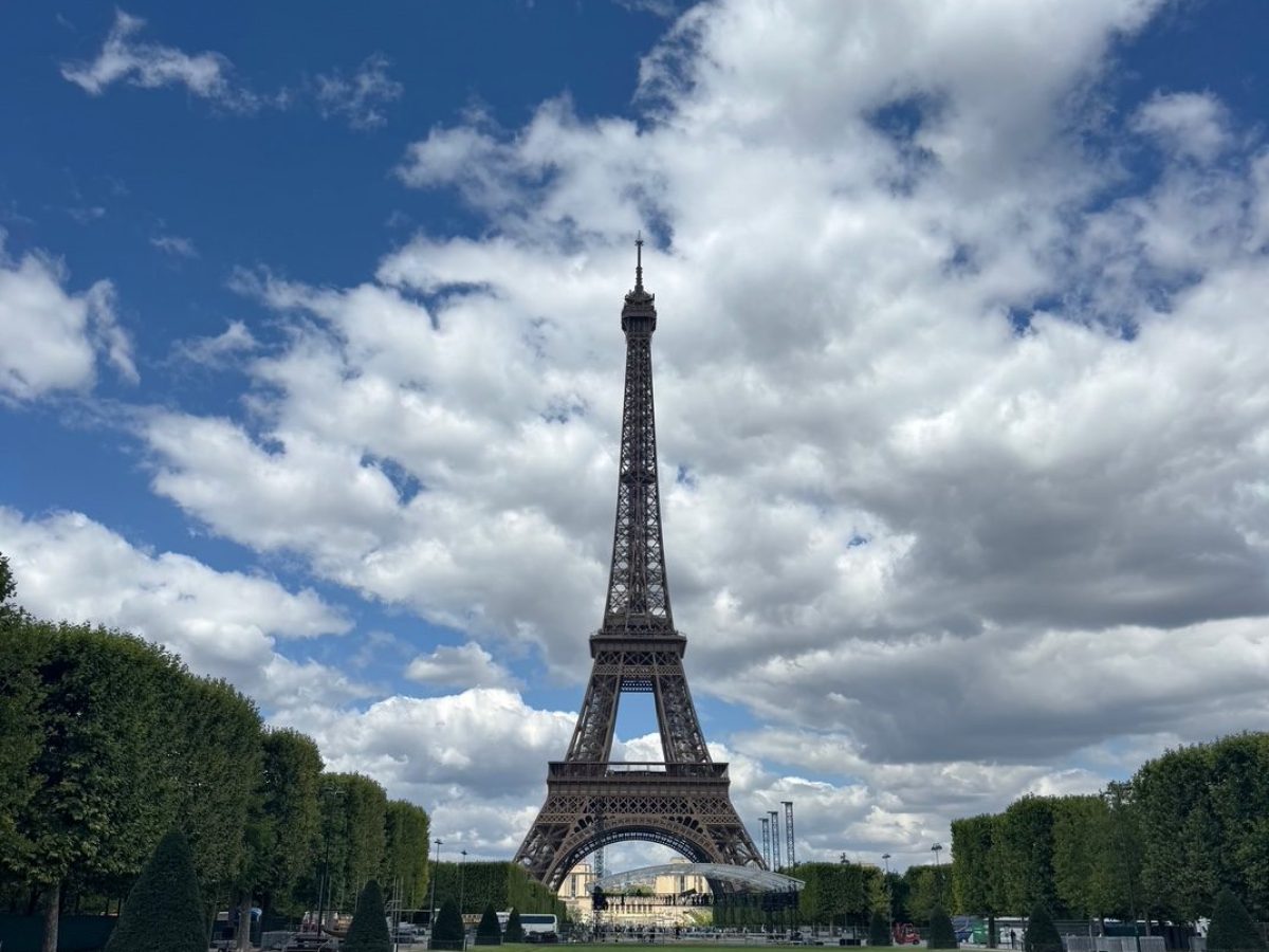 Eiffel Tower park, Paris 2026